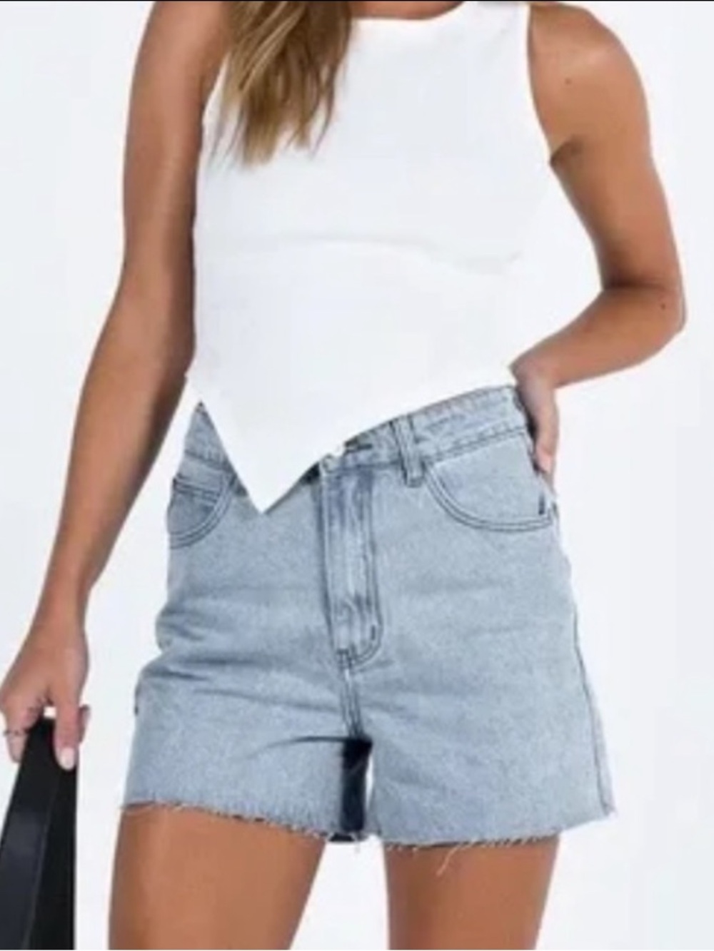 Princess Polly Laurena Denim/Jean Shorts. High Rise. Light Wash. Size 2. NWT.